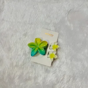 Mustard Green Big and Mini Floral Claw