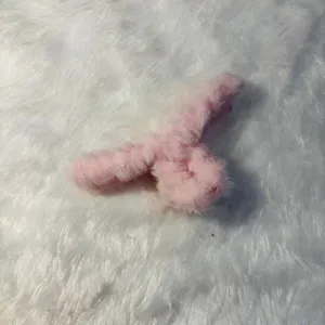 Baby Pink Big Fur Claw