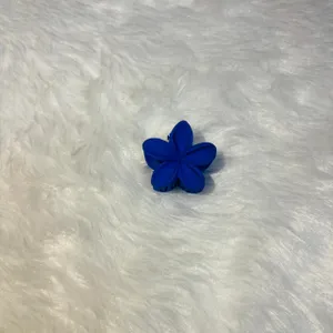 Blue Mini Claw