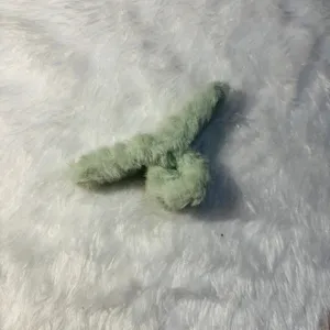 Pista Green Big Fur Claw