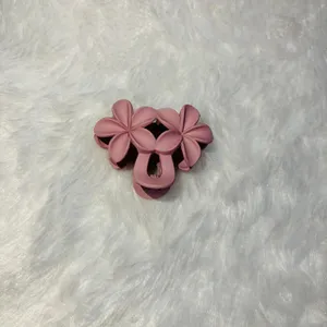 Nude Pink Double Floral Medium Claw
