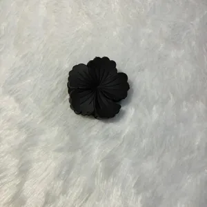 Black Matte Medium Hibiscus Claw
