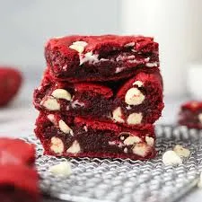Red Velvet With White Choco Loaded