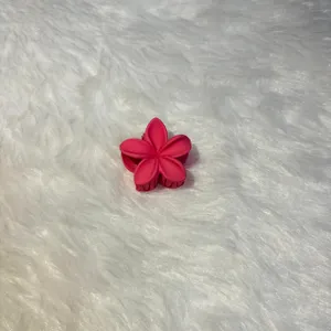 Red Mini Claw