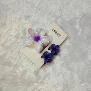 Lavender Big and Mini Floral Claw